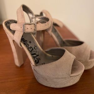 Beige Heels